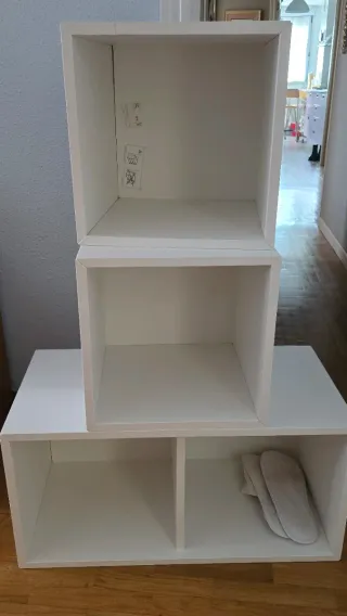 4 Cubos de almacenaje blancos