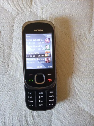 Nokia 7230 Negro