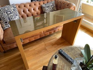 Mesa tocador Malm Ikea madera y cristal