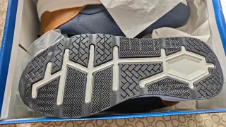 Zapatillas niño nuevas