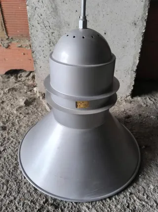 Lámpara Campana Metálica Gris