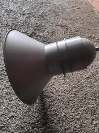 Lámpara Campana Metálica Gris