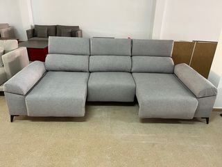 Sofá Gris con Asientos Deslizantes NUEVO a estrena