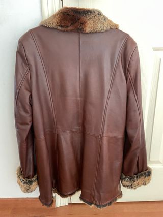 Chaqueta de piel con pelo de zorro