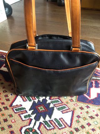 Bolso Farrutx Negro Piel Marrón