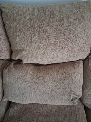 Sofá chaise longue tela beige y marrón