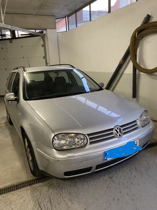 Volkswagen Golf 2000