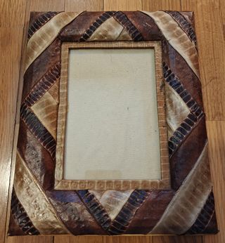 Portarretrato artesanal fabricado con hojas