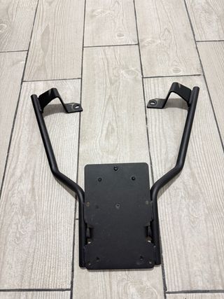 Soporte Baúl Yamaha Nmax