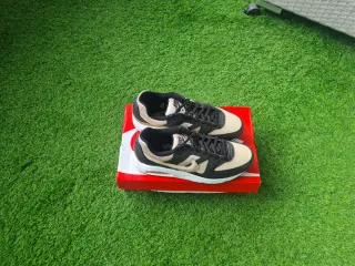 nike air max command 40