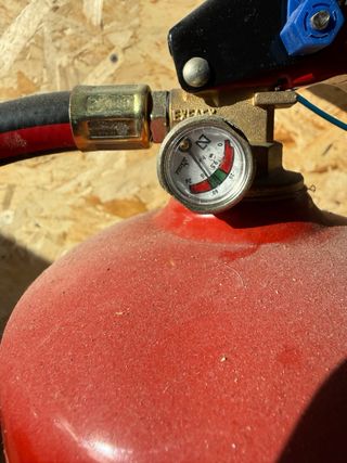 Extintor SOFOCA caducado