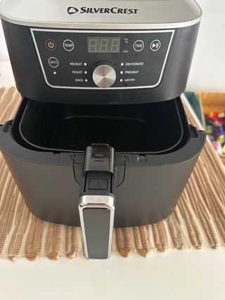 Freidora de aire SilverCrest para piezas