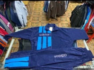Chándal Adidas Piel de melocotón o terciopelo