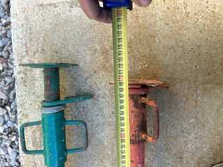 Puntales de obra metálicos