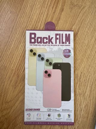 Accesorios iPhone 15 Pro: Funda y Protectores