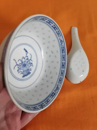 Cuenco y Cuchara Porcelana China Vintage