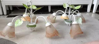 Pareja de lámparas florales metal y cristal