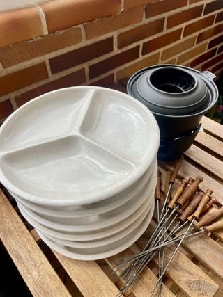 Set Fondue Hierro Fundido Negro y Madera