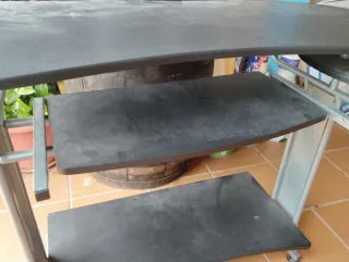 Mesa escritorio en L con lateral móvil