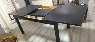 Mesa de comedor extensible negra