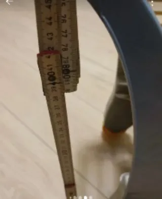 Carrello spesa giallo e grigio