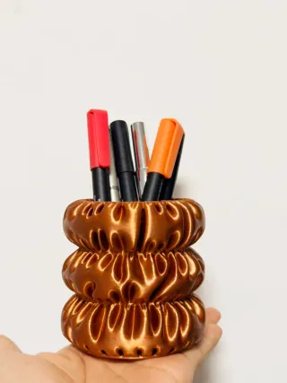 Soporte organizador para bolígrafos y pinceles