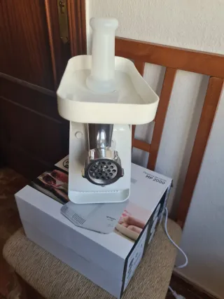 Picadora de carne eléctrica MP 2000