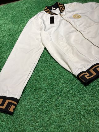 Giacca Versace Bianca con Dettagli Oro