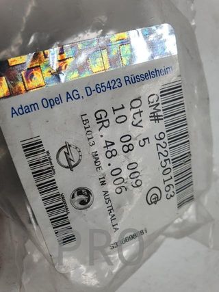 Tapa tornillería opel astra J nueva
