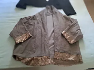 Chaquetas negras y marrones talla única