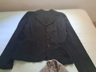 Chaquetas negras y marrones talla única