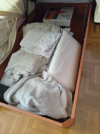 Dos canapés pikolin de 90x190 con cabecero madera