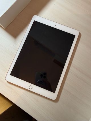 iPad 6ª Gen 32GB Dorado