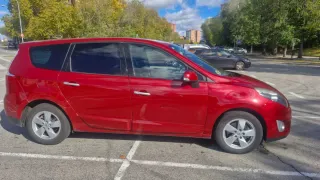 Renault Grand Scenic 2011