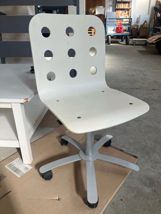 Silla de escritorio IKEA blanca