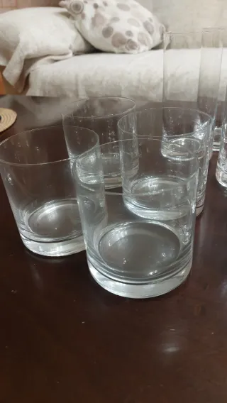 Juego de vasos de cristal