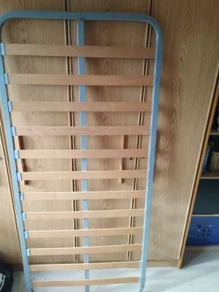 Somier metálico con lamas de madera. 180x80