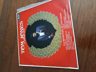 Vinilo Tom Jones - 13 Smash Hits