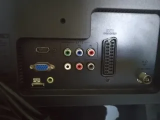 Televisor Philips 19 Negro/Rojo