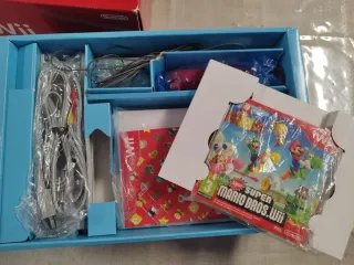 Nintendo Wii Edición Roja New Super Mario Bros.