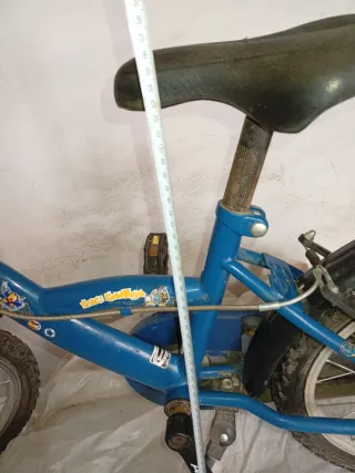 Bicicleta infantil azul