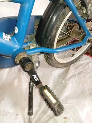 Bicicleta infantil azul