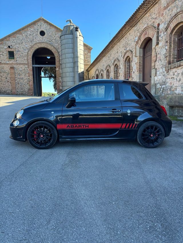 Abarth 595 2021