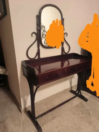 Cómoda tocador madera antigua curvada