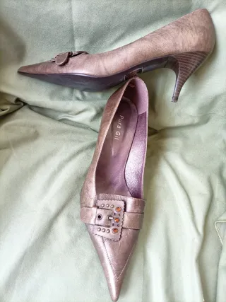 Zapatos tacón Pura Gil Talla 40 Dorados