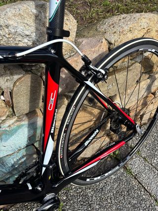 Bicicleta de carretera carbono Bianchi Vertigo