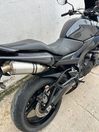 Suzuki GSR 600 33000km