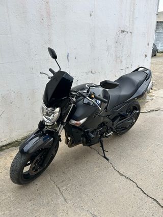 Suzuki GSR 600 33000km