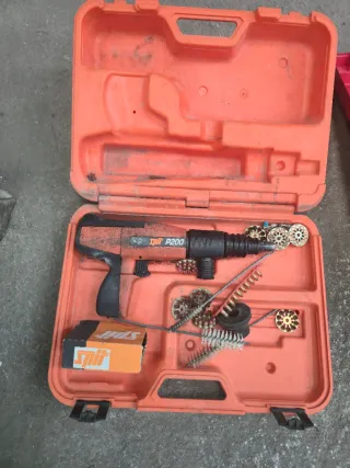 Pistola clavos Split P200