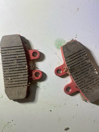 Pastillas de freno Znen 125